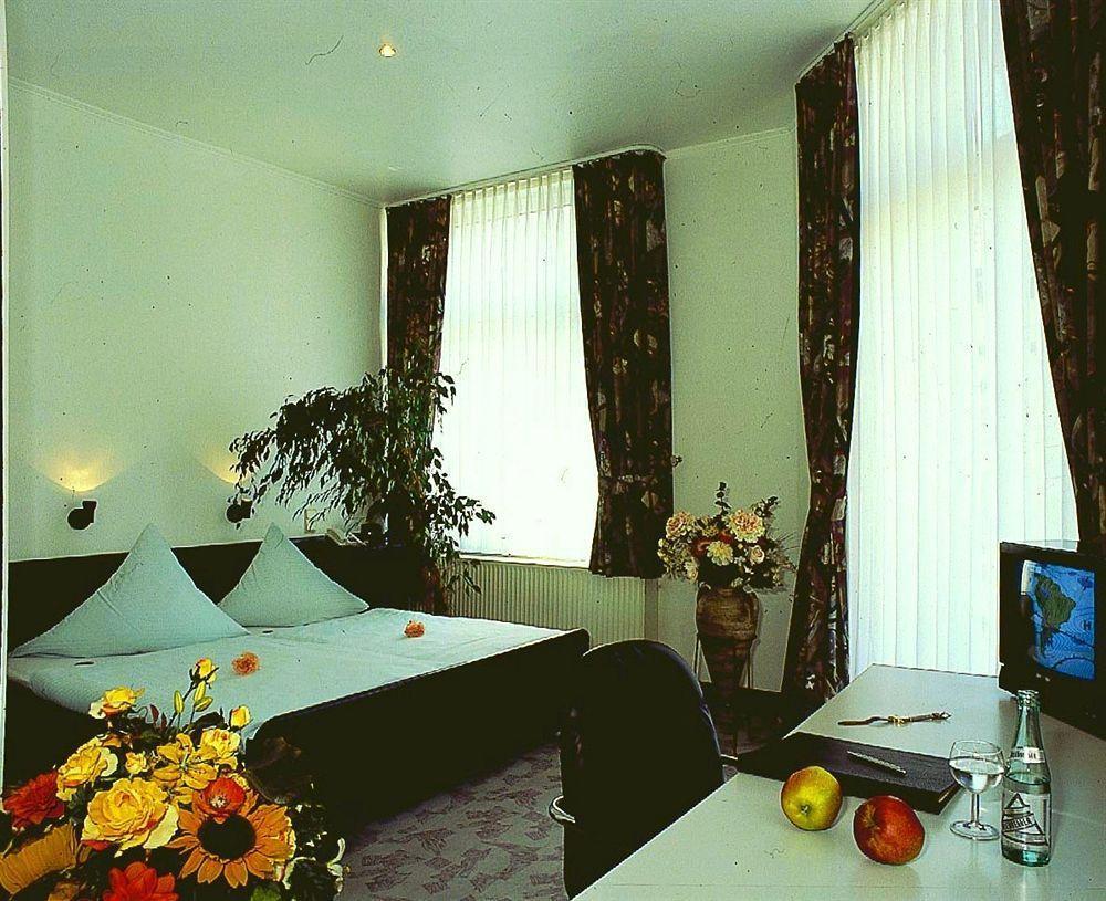 Hotel Garni Haus Hindenburg Königswinter Kültér fotó