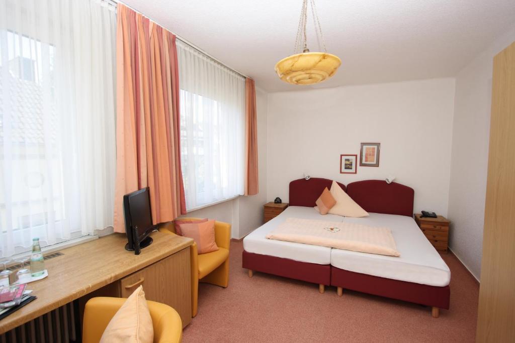Hotel Garni Haus Hindenburg Königswinter Szoba fotó